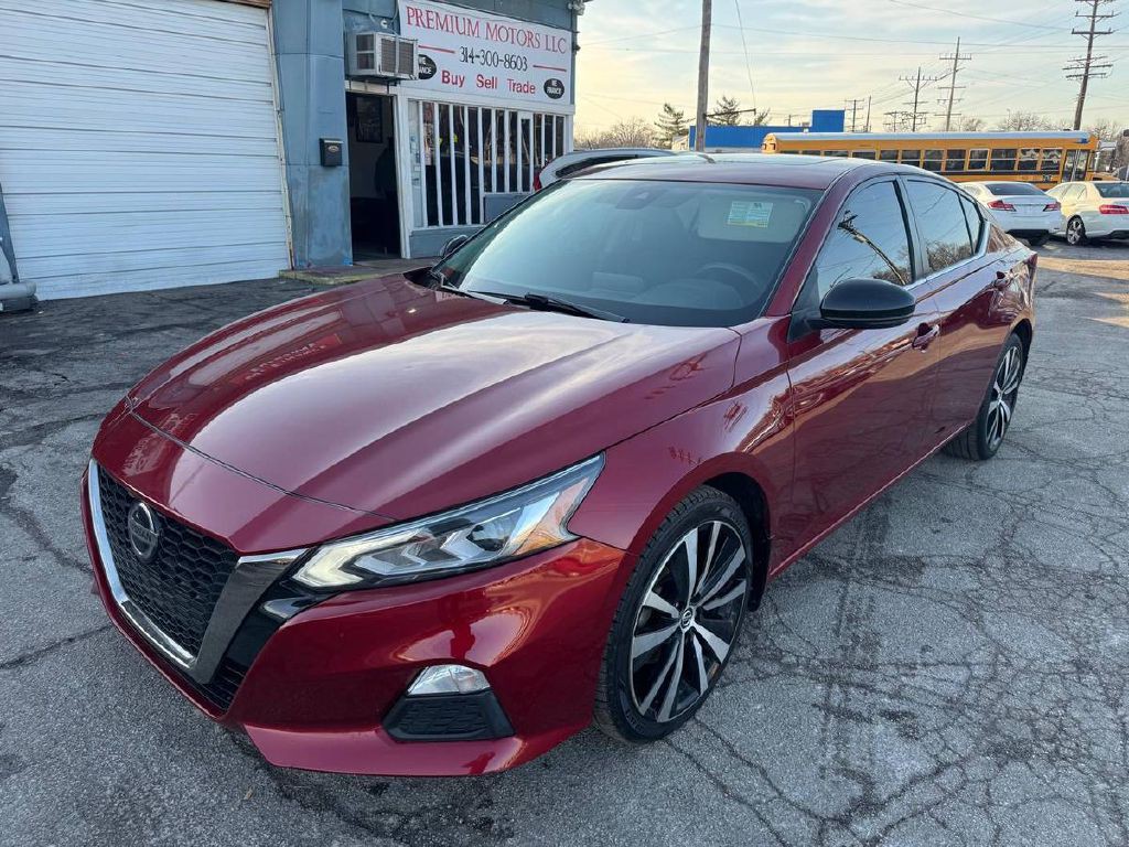 2020 Nissan Altima Image 3