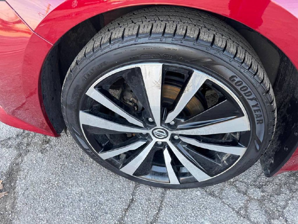 2020 Nissan Altima Image 22