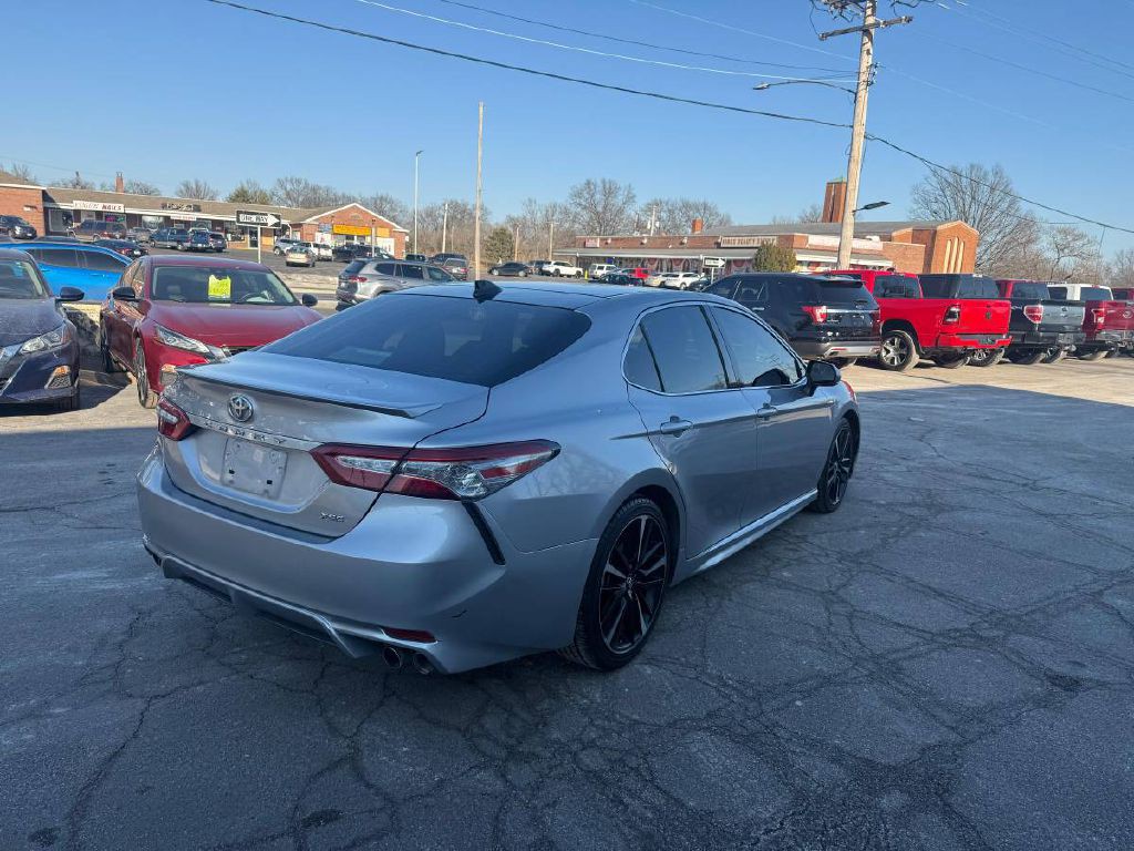 2019 Toyota Camry Image 6