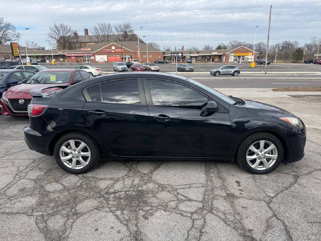 2010 Mazda Mazda3 Image 4