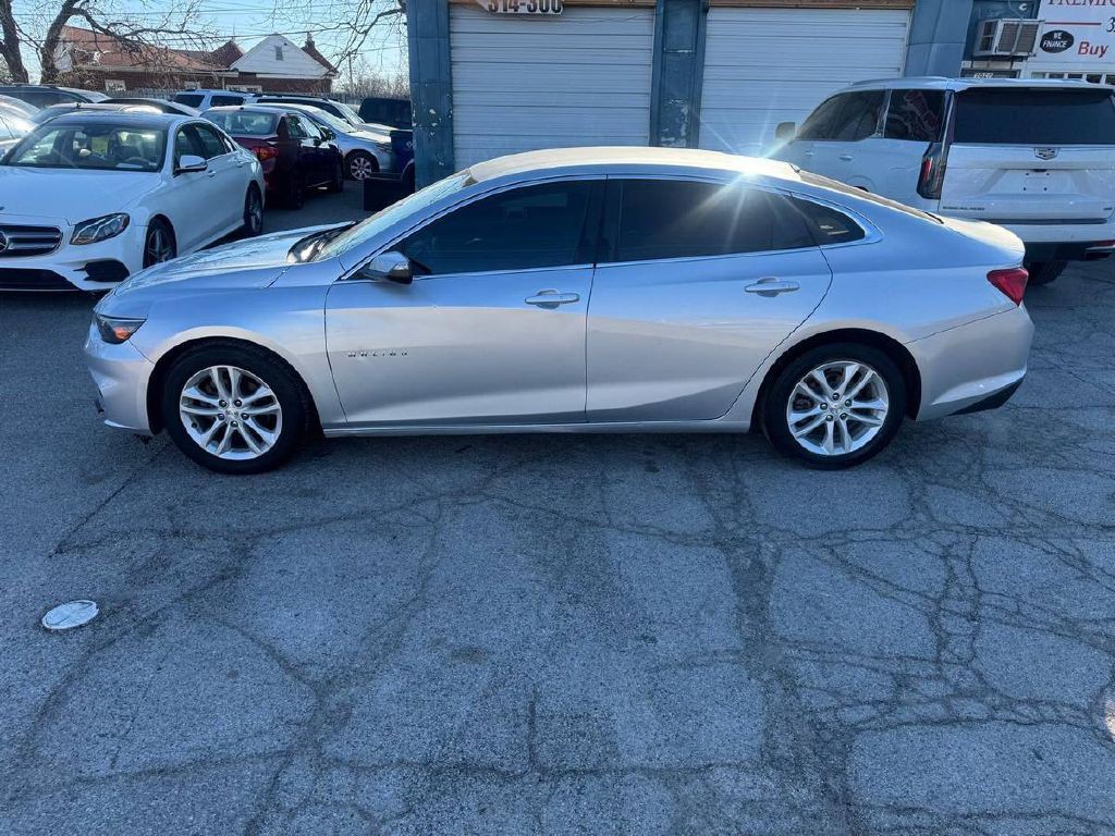 2016 Chevrolet Malibu Image 5