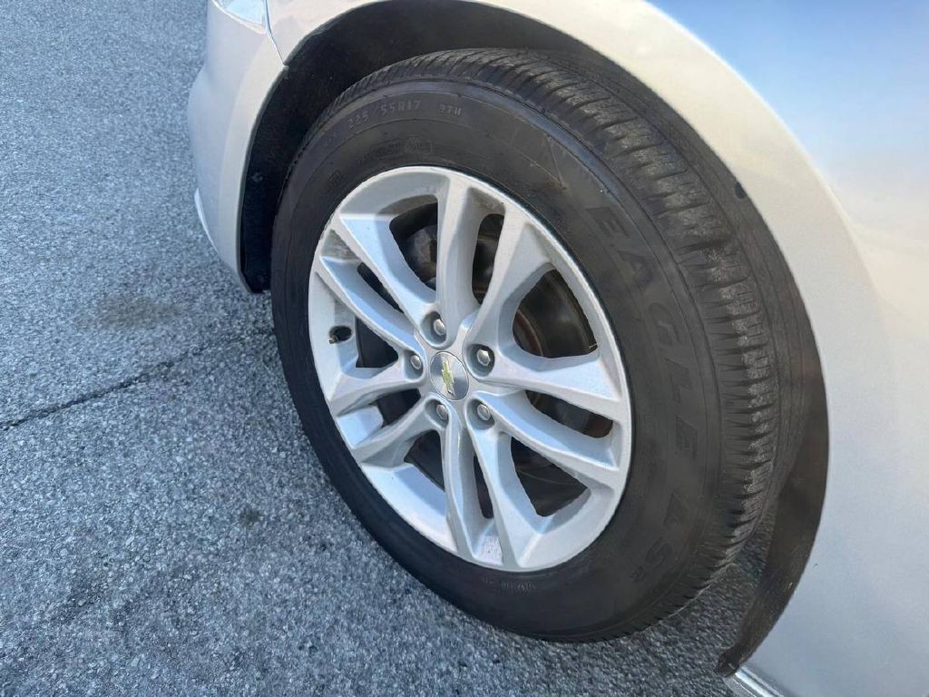 2016 Chevrolet Malibu Image 20