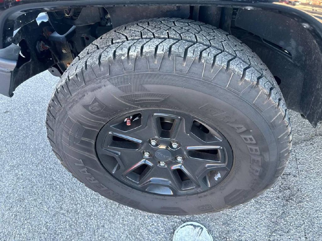 2016 Jeep Wrangler Unlimited Image 19