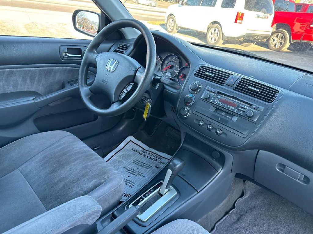 2005 Honda Civic Image 13