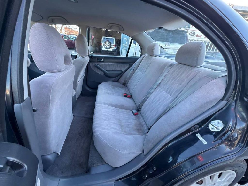 2005 Honda Civic Image 14