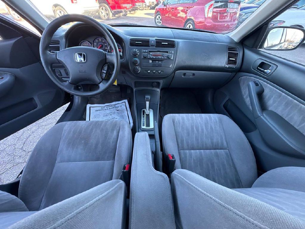 2005 Honda Civic Image 15