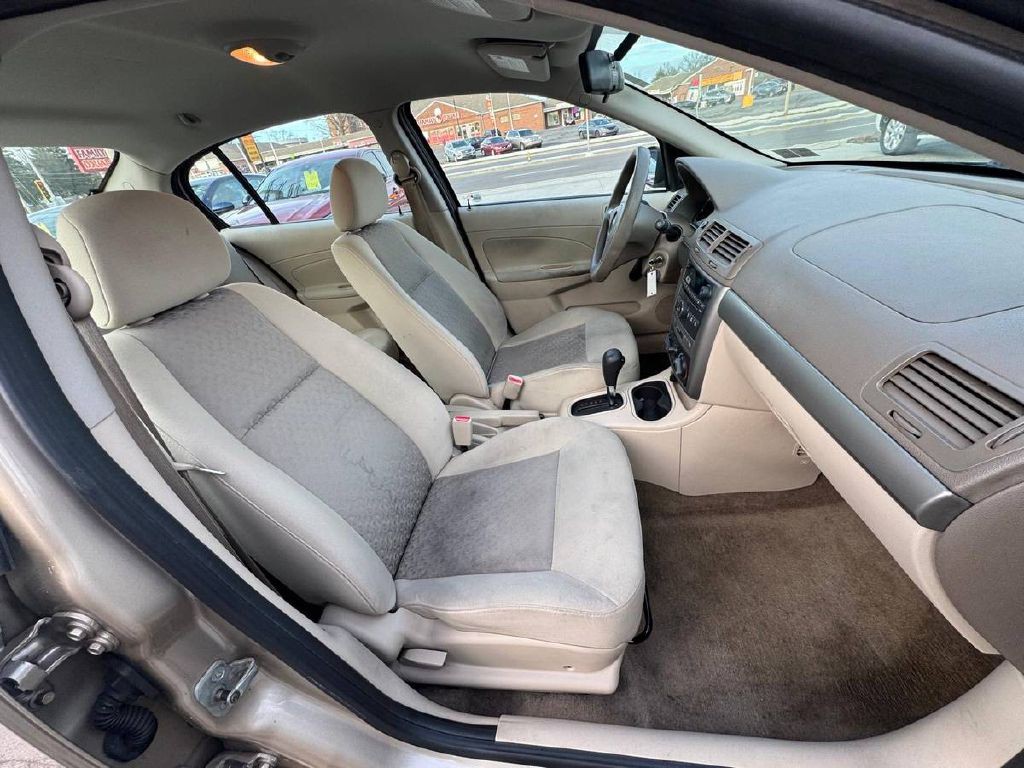 2007 Chevrolet Cobalt Image 11