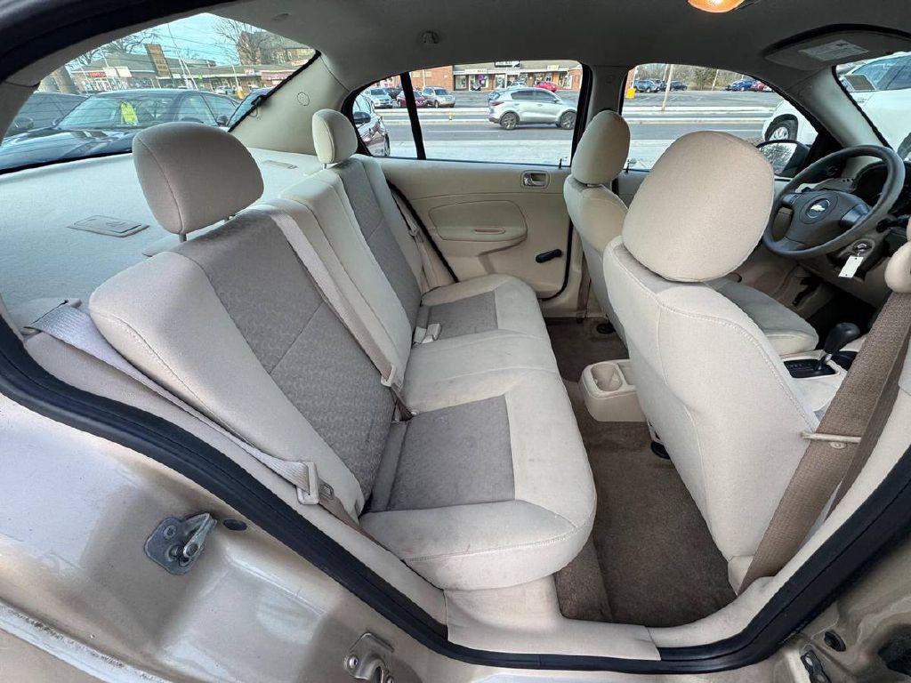 2007 Chevrolet Cobalt Image 12