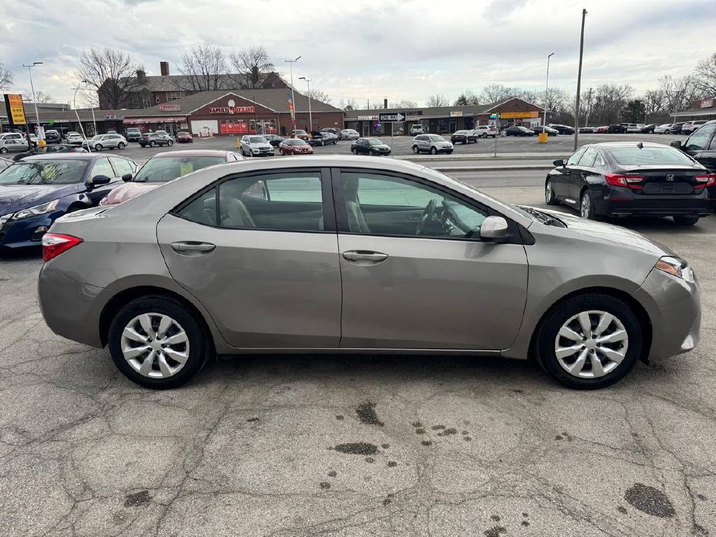 2016 Toyota Corolla Image 4