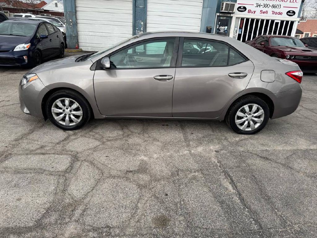 2016 Toyota Corolla Image 5