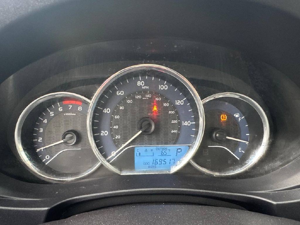 2016 Toyota Corolla Image 19