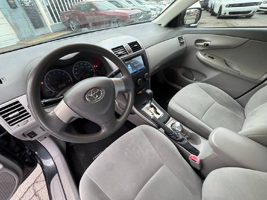 2010 Toyota Corolla Image 10