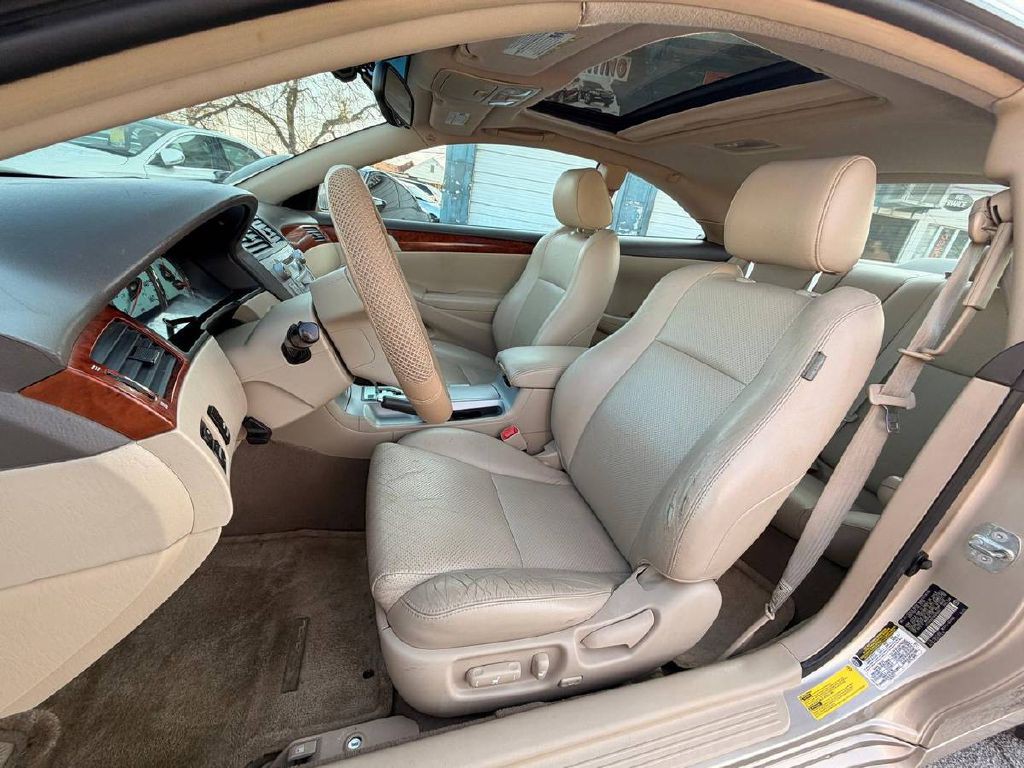 2006 Toyota Camry Image 9