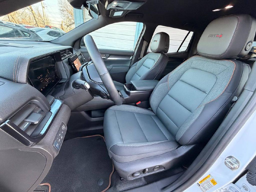 2026 GMC Terrain Image 12