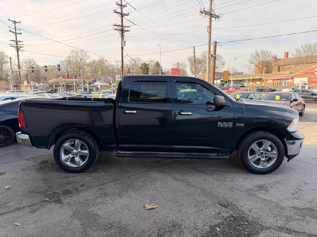 2017 RAM 1500 Image 4