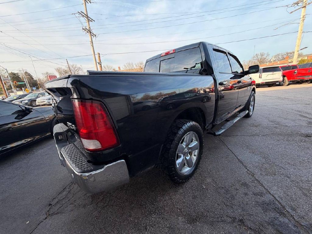 2017 RAM 1500 Image 6