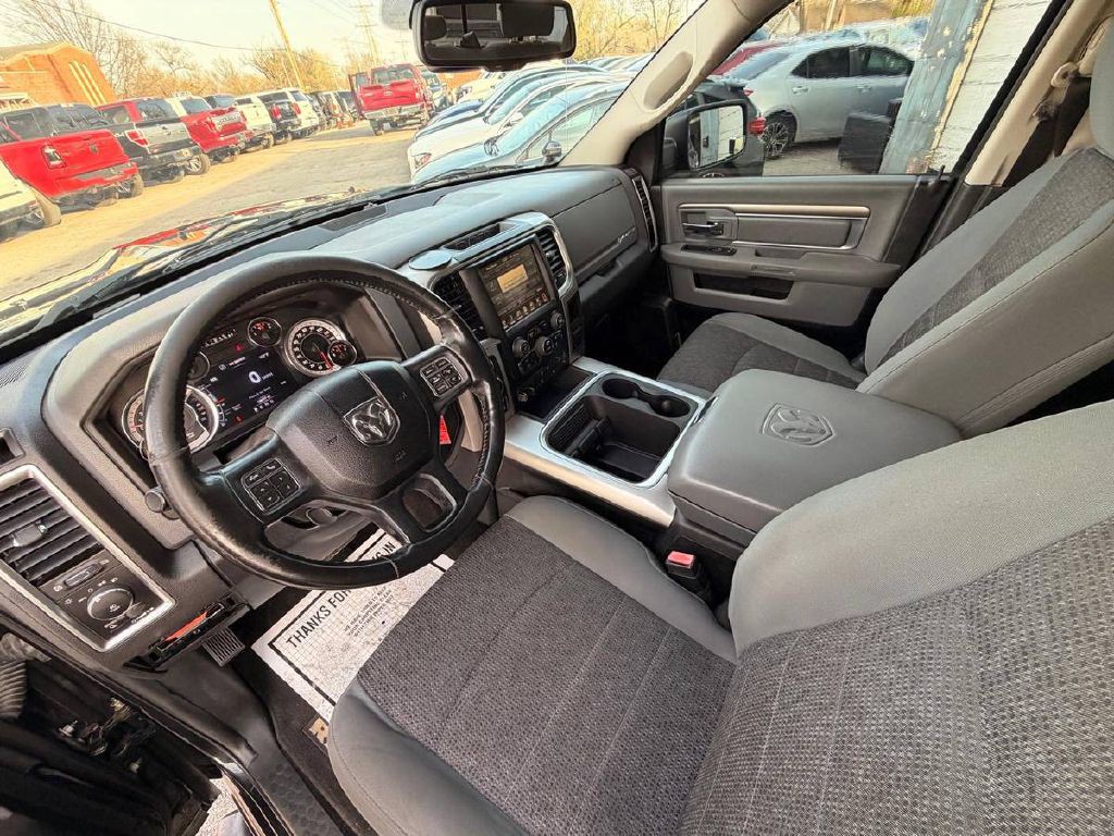 2017 RAM 1500 Image 10