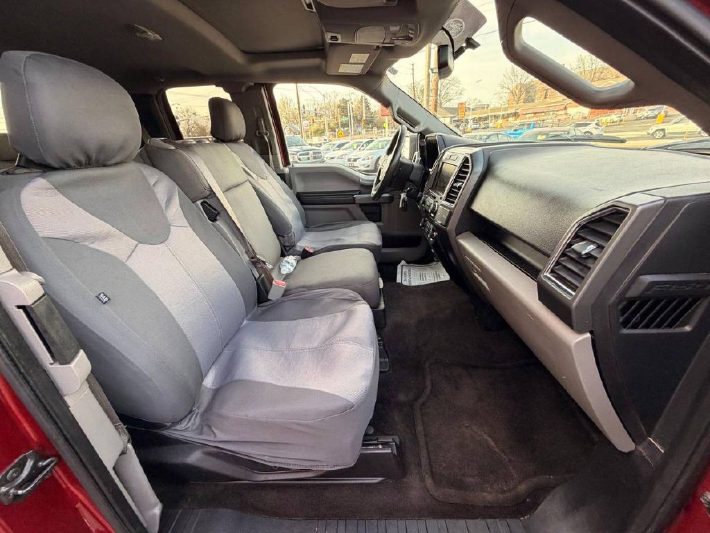 2015 Ford F-150 Image 11