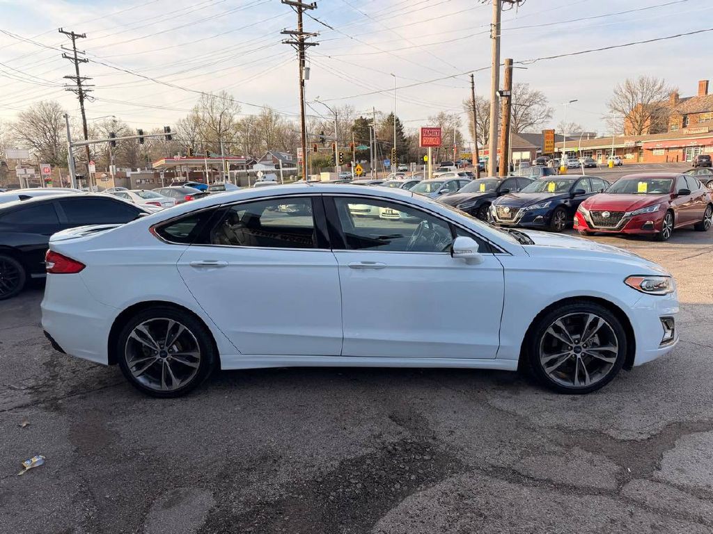 2020 Ford Fusion Image 4