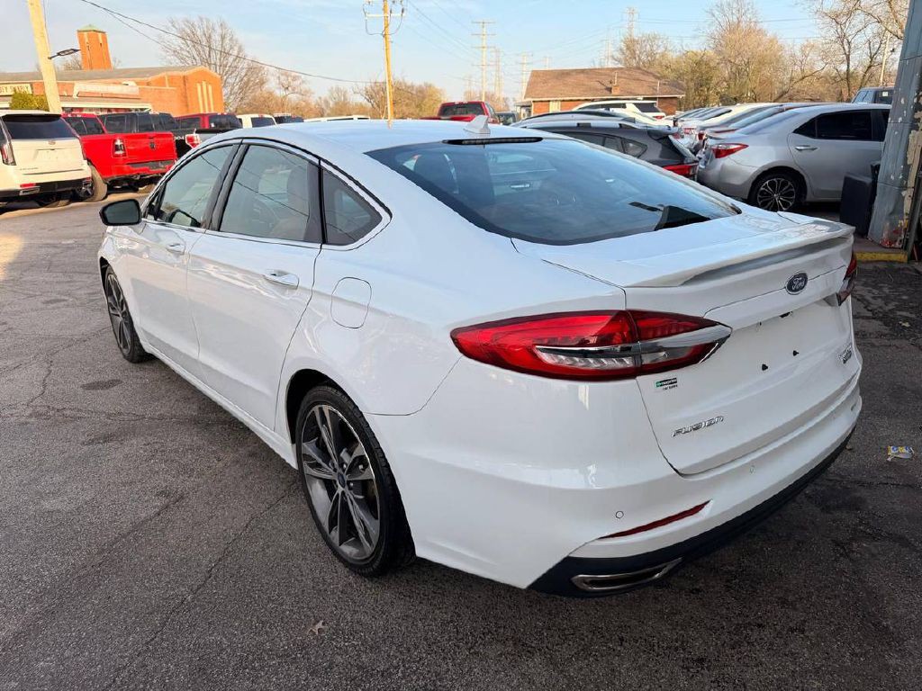 2020 Ford Fusion Image 8