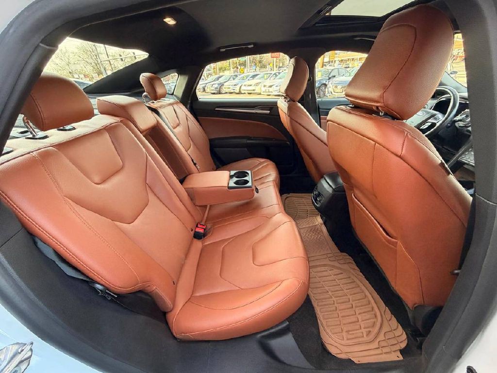 2020 Ford Fusion Image 17