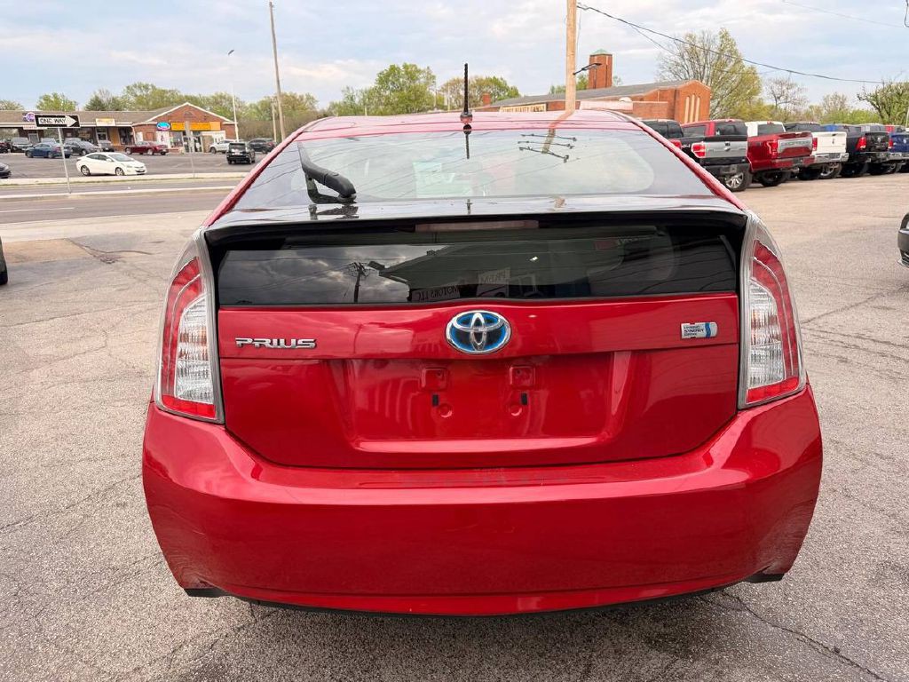 2012 Toyota Prius Image 7