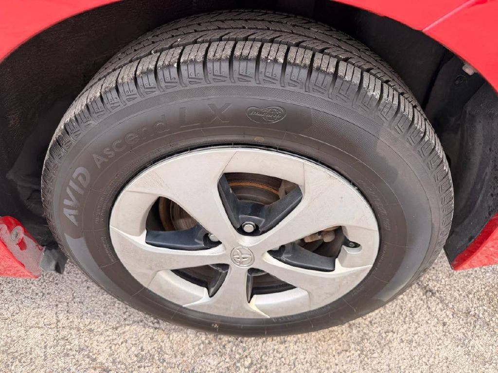 2012 Toyota Prius Image 19