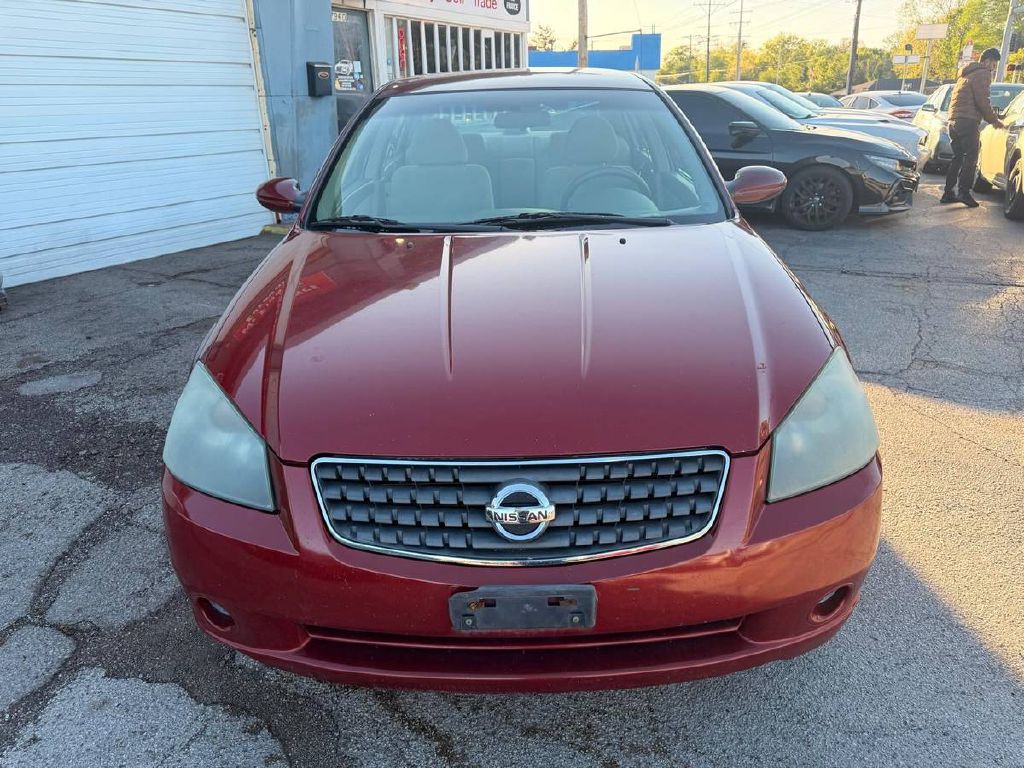 2005 Nissan Altima Image 2