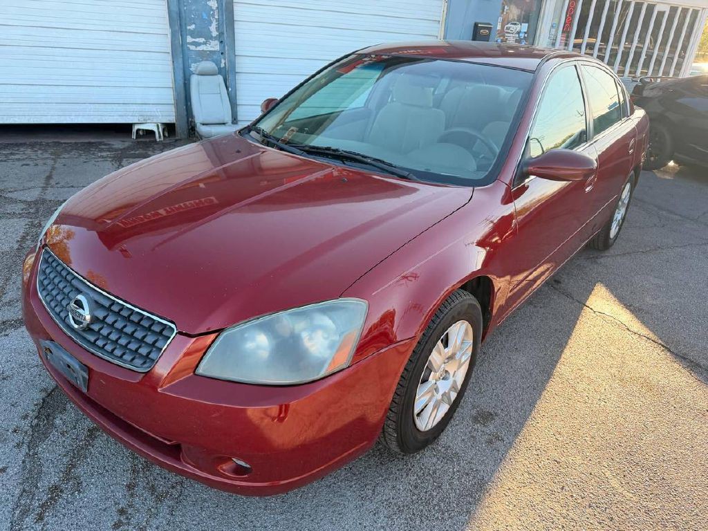 2005 Nissan Altima Image 3