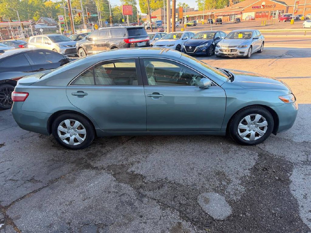 2009 Toyota Camry Image 4