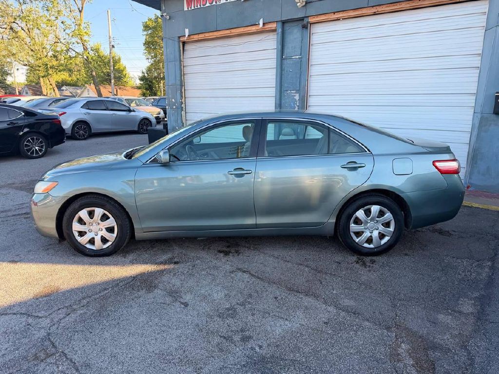 2009 Toyota Camry Image 5