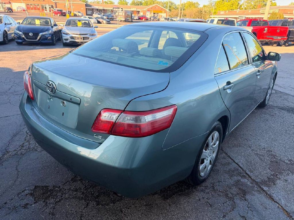 2009 Toyota Camry Image 6