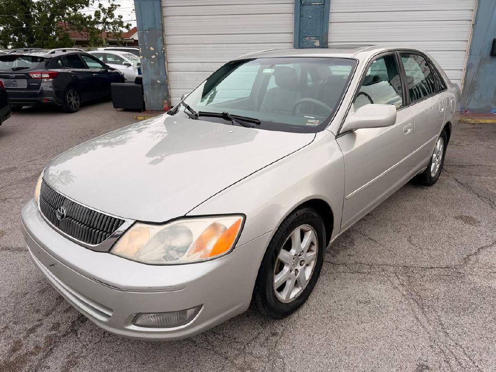 2001 Toyota Avalon Image 3