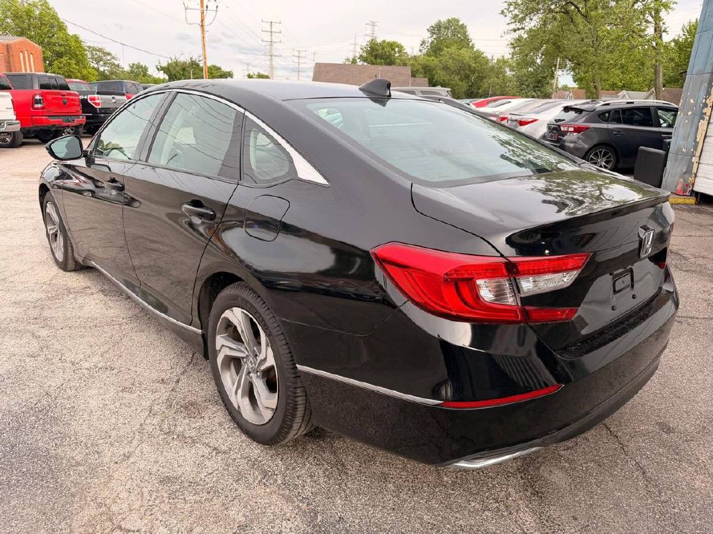 2019 Honda Accord Image 8