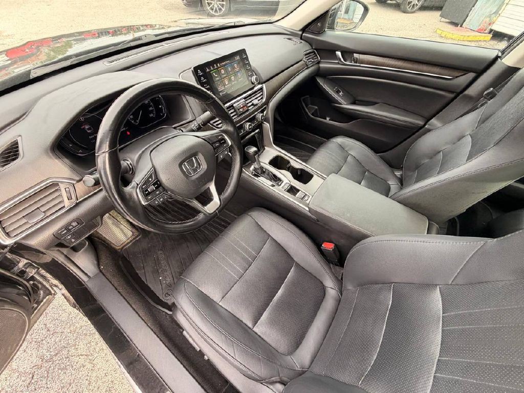 2019 Honda Accord Image 9