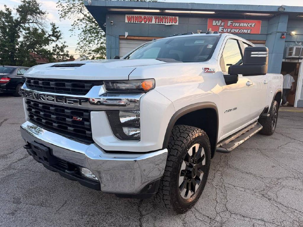 2020 Chevrolet Silverado 1500 Image 3