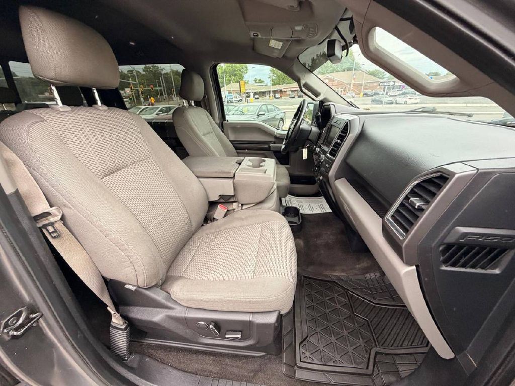 2015 Ford F-150 Image 11