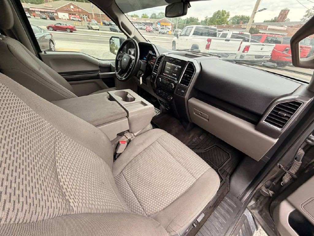 2015 Ford F-150 Image 12