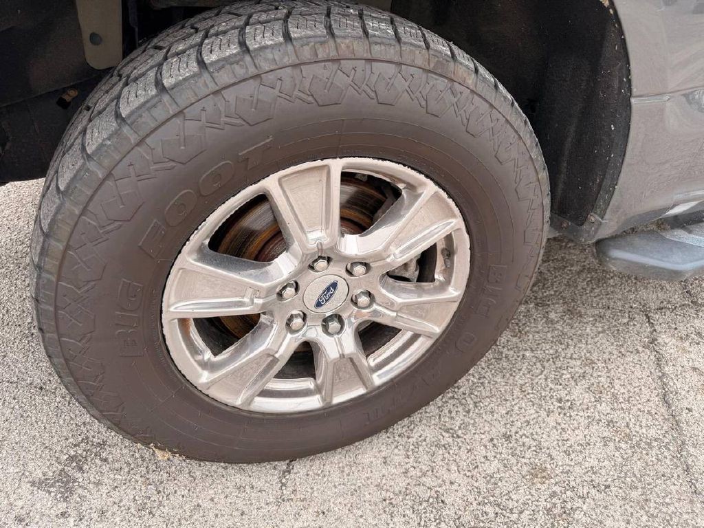2015 Ford F-150 Image 18