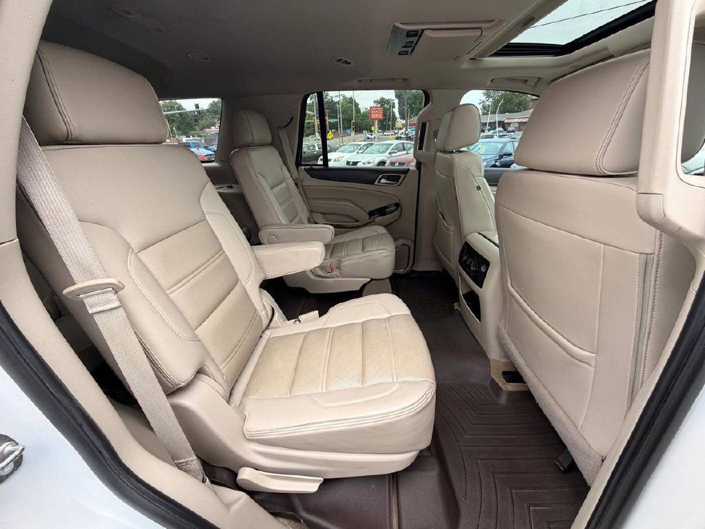 2017 GMC Yukon Image 14