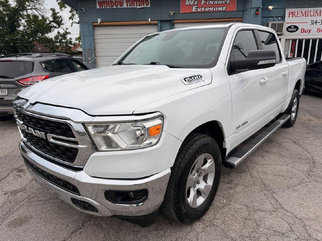 2022 RAM 1500 Image 3