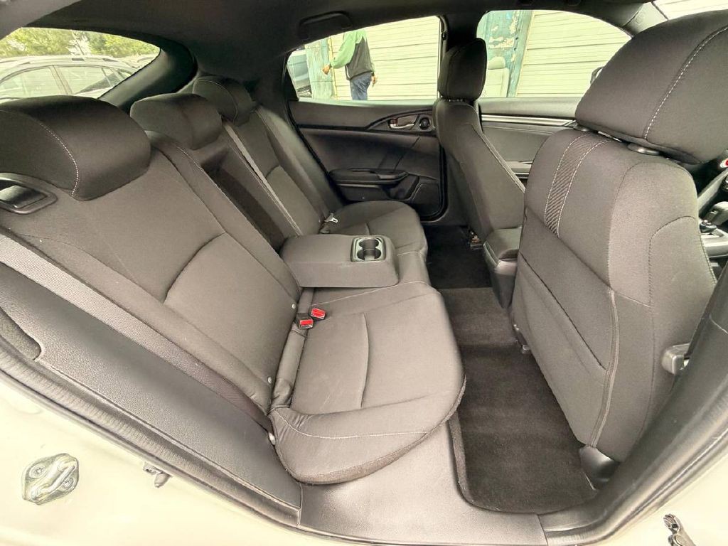 2019 Honda Civic Image 14