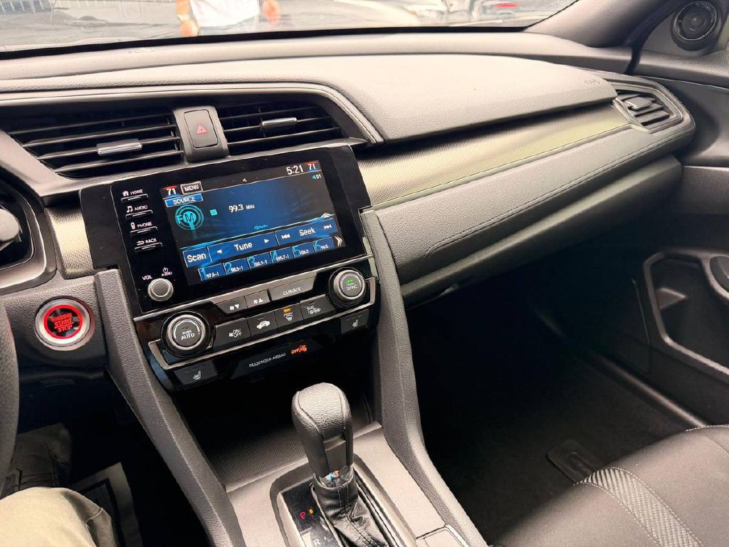 2019 Honda Civic Image 18