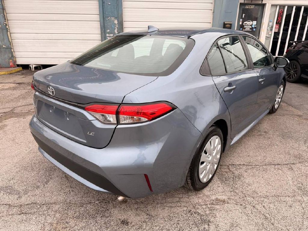 2022 Toyota Corolla Image 6
