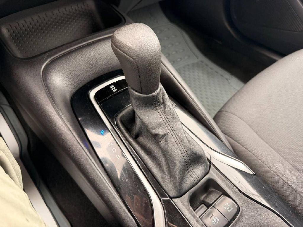 2022 Toyota Corolla Image 19