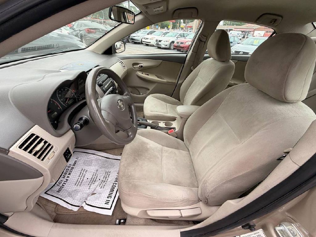 2009 Toyota Corolla Image 9