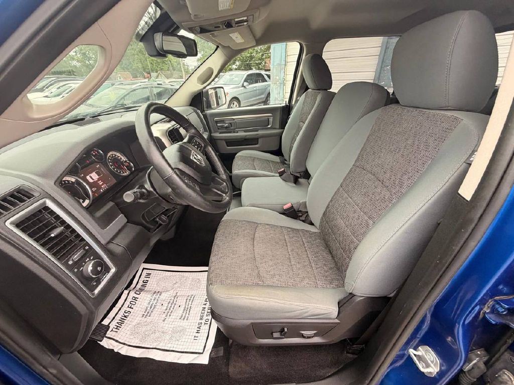 2016 RAM 1500 Image 9