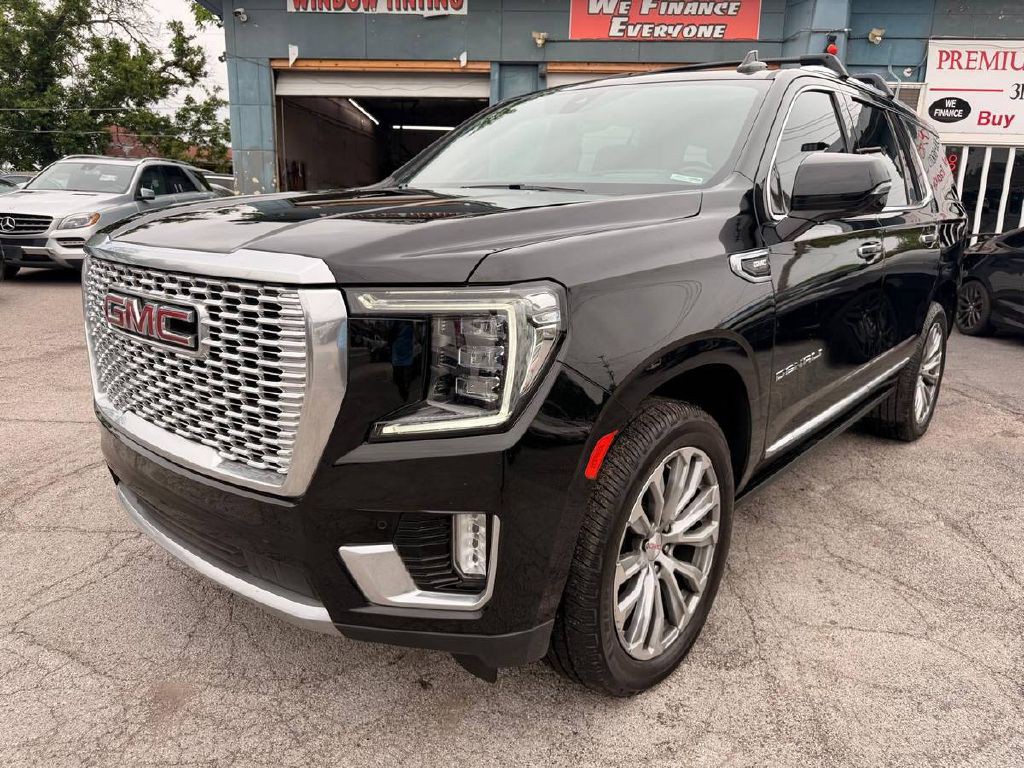 2021 GMC Yukon Image 3