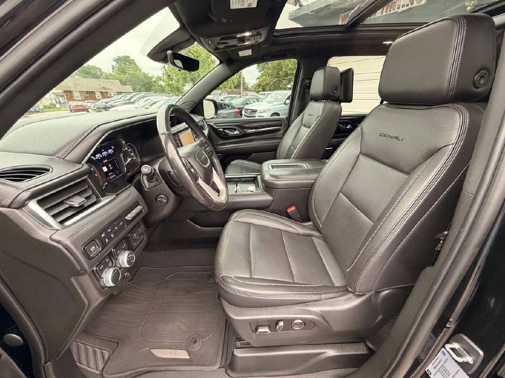 2021 GMC Yukon Image 9