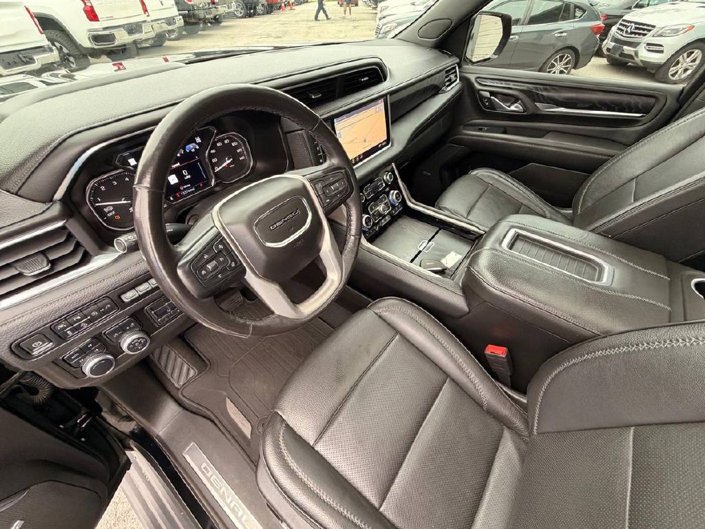 2021 GMC Yukon Image 10